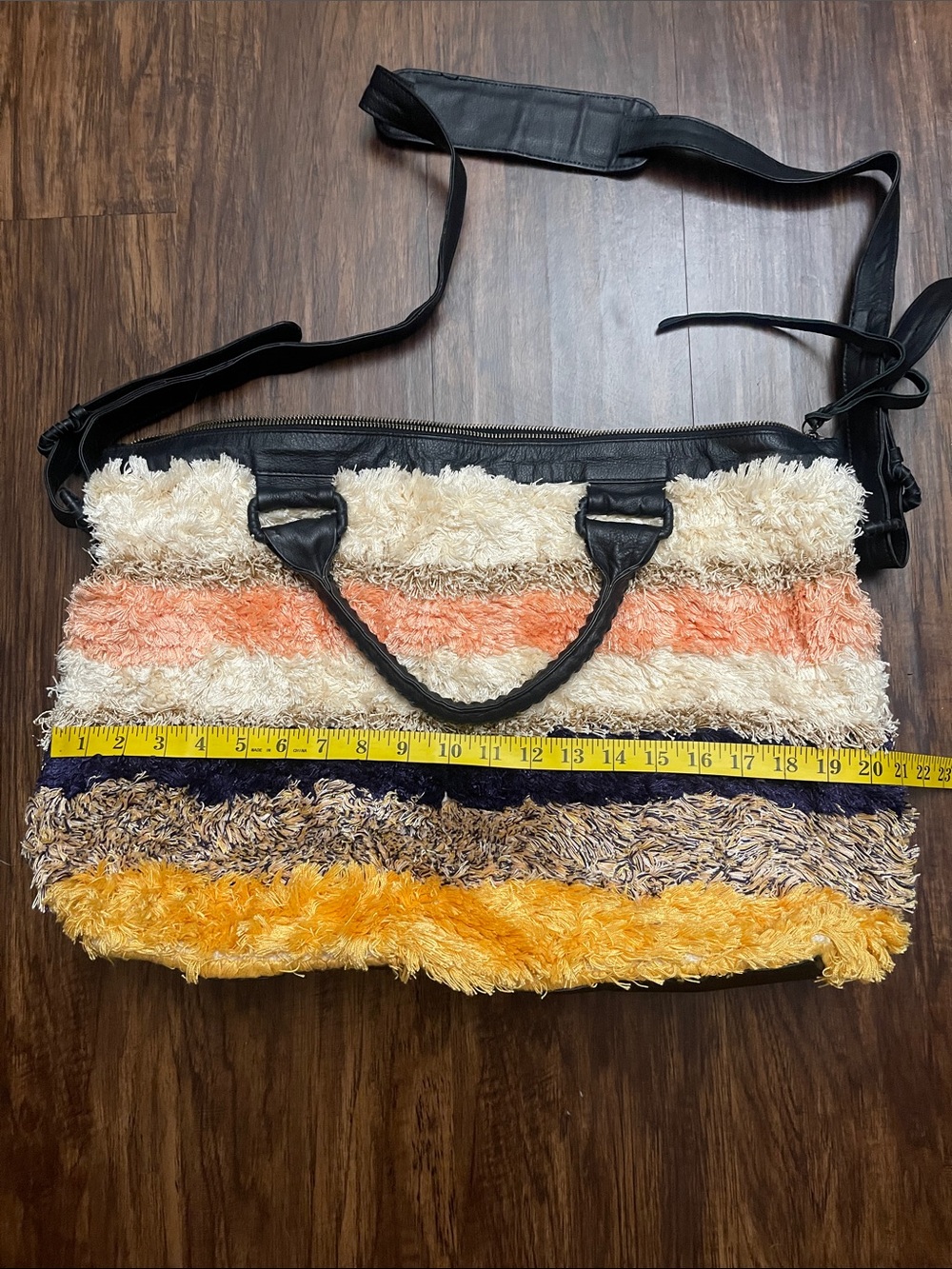Cleobella Colinas stripe shaggy sparkle furry large Revolve Weekend Bag - Picture 4 of 16